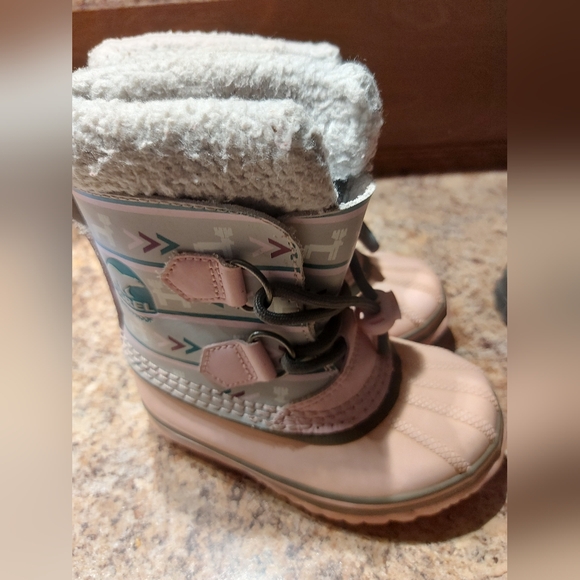 **3 Listings $30** Size 11T winter boots. - Picture 2 of 3